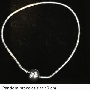 Authentic Pandora Essence Bracelet❣️